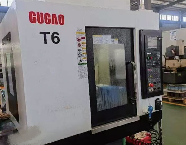 CNC machining center 